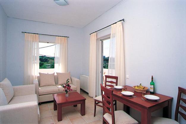 Villa Armonia Agioi Apostoli  Eksteriør billede